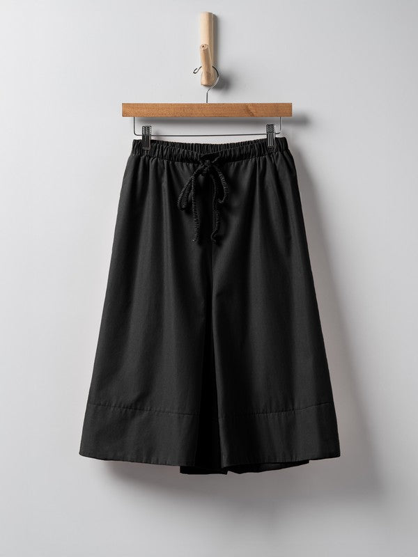 Lightweight Airflow Drawstring Shorts