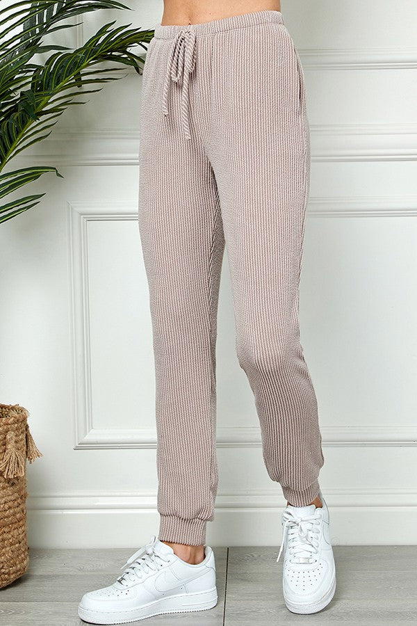 CASUAL JOGGER WITH POCKETS IN BLACK, CHARCOAL, DENIM AND TAUPE