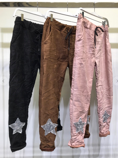 SUEDE SEQUIN STAR PATCH CRINKLE JOGGER IN BLACK AND COGNAC