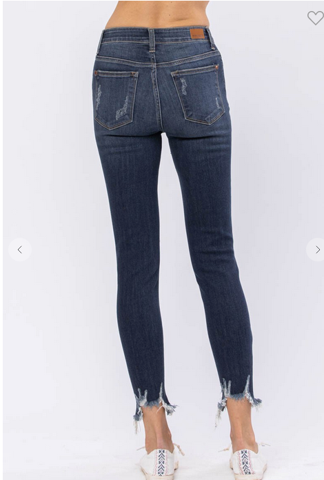 JUDY BLUE Mid-Rise Skinny Shark Bite Destroyed Hem