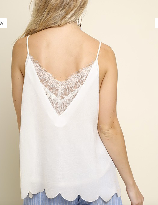 Basic V-Neck Eyelash Trim Cami Top with a Scalloped Hem IN WHITE