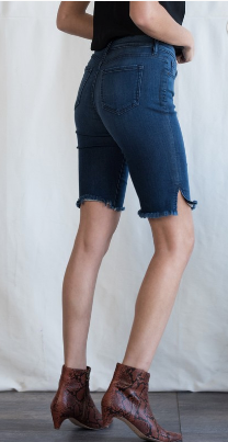 SNEAK PEAK HIGH RISE CURVY BIKER SHORTS WITH SIDE SLITS & RAW HEM