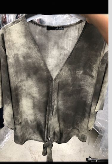 TAUPE TIE FRONT KIMONO SHIRT