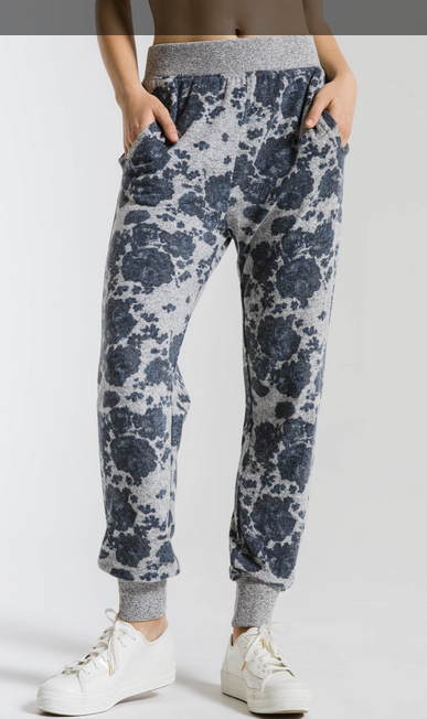 Z SUPPLY THE MARLED FLORAL PANT