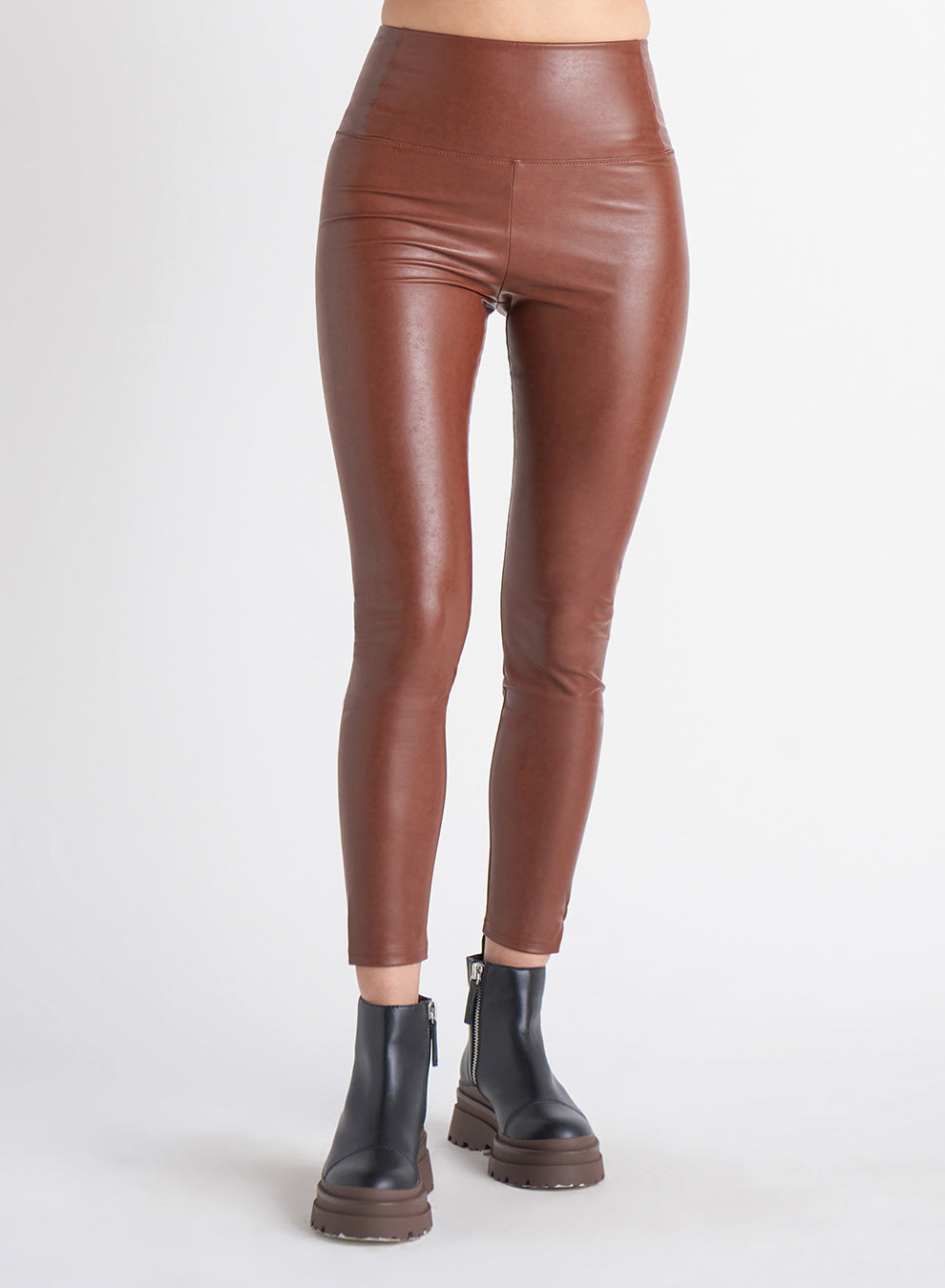 DEX F22 HIGH WAISTED FAUX LEATHER LEGGING IN DARK CAMEL