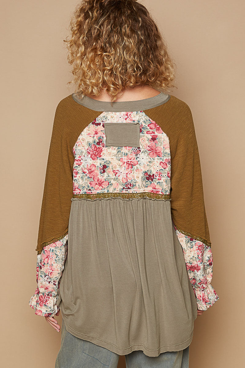 OLIVE MULTICOLOR FLORAL TOP