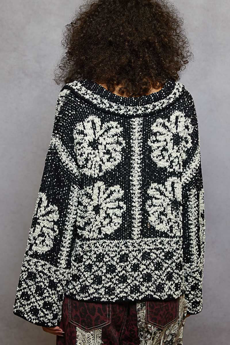 BLACK AND WHITE BERBER SWEATER