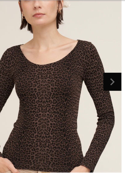 Nikki Biki leopard scoop neck