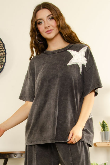 MINERAL WASHED COTTON STAR PATCH SHORT SLEEVE TOP