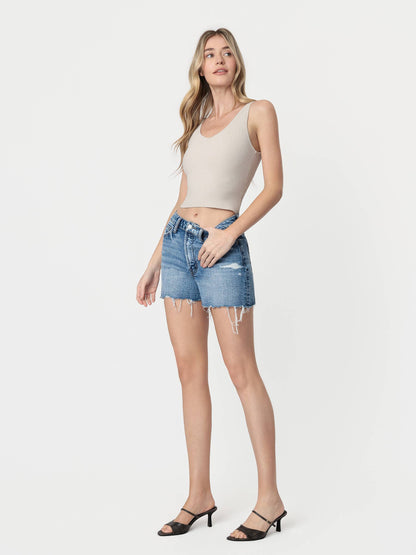 HIGH RISE UNEVEN RAW HEM BOYFRIEND SHORTS T7444