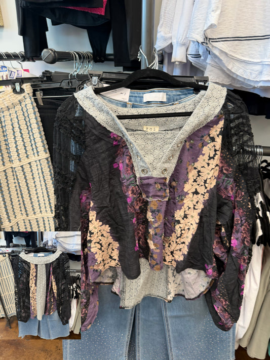 Print and lace  multicolor top