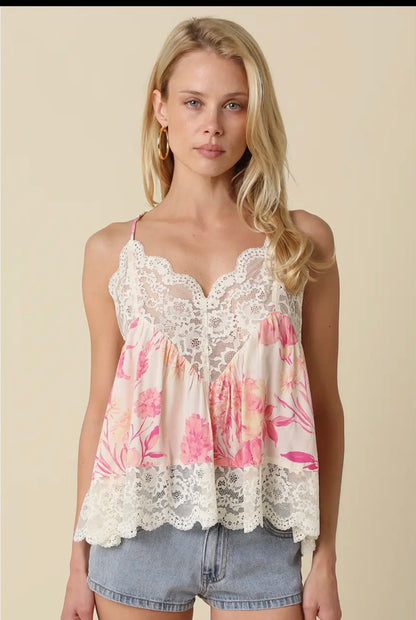LIA FLORAL LACE TRIM CAMI TOPIN CREAM AND PEACH