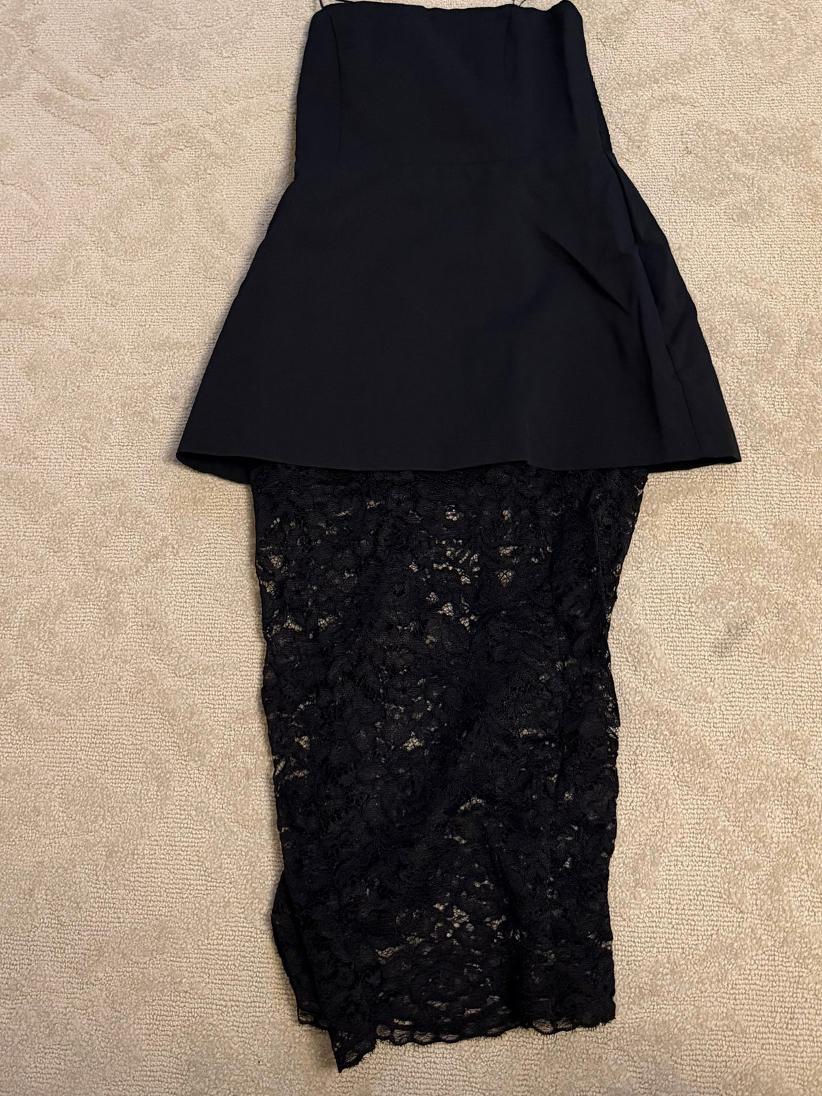 BLACK PEPLUM LACE DRESS