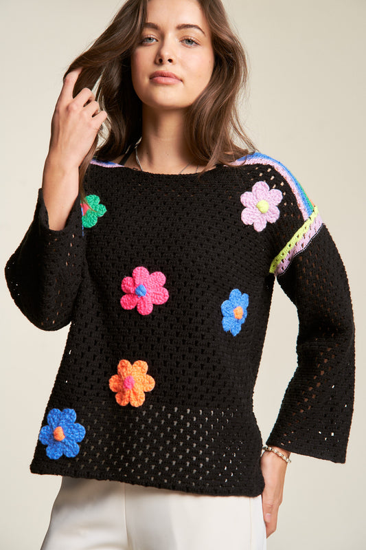 CHROCHET FLOWER PATCHED SWEATER