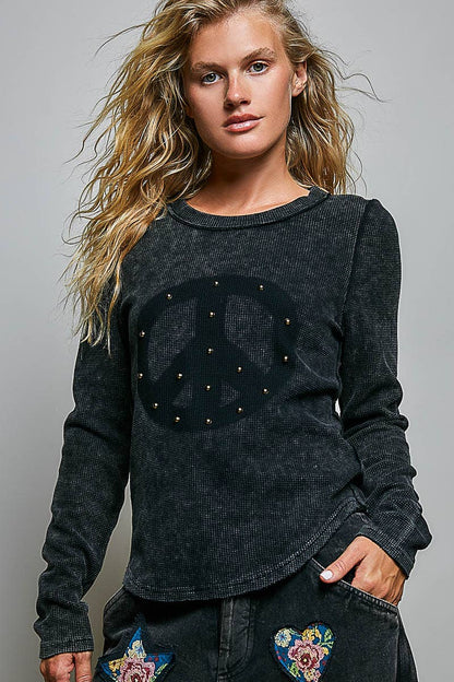 Vintage Washing Solid Peace Stud Outseam Thermal Knit Top
