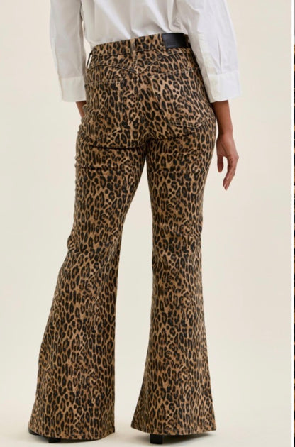 Judy blue midrise Jacqueline flair leopard Jean￼