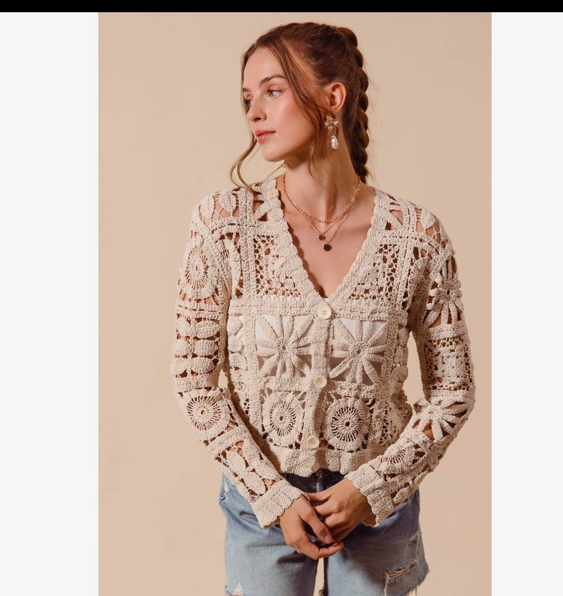 NATURAL FLORAL BUTTON, CROCHET CARDIGAN