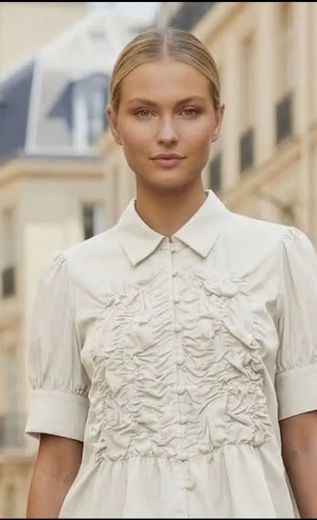 VAVA OFF WHITE RUCHED TOP