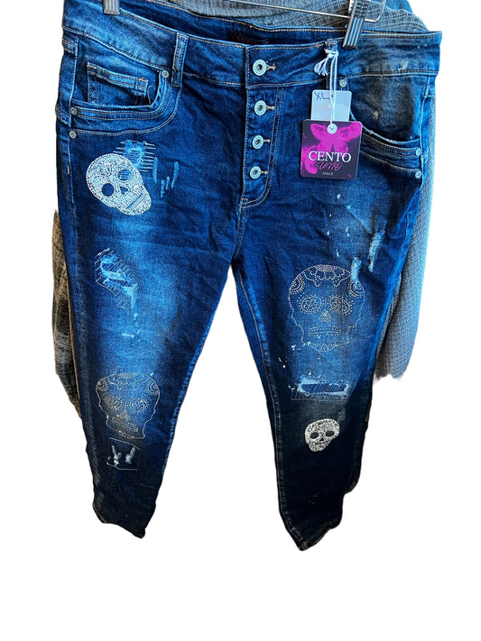 SKULL STUDDED JEANS