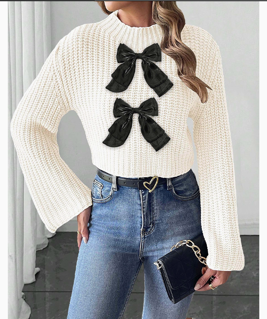 Bow Patchwork Bell Sleeve Turtleneck Pullover Sweater IN WHITE