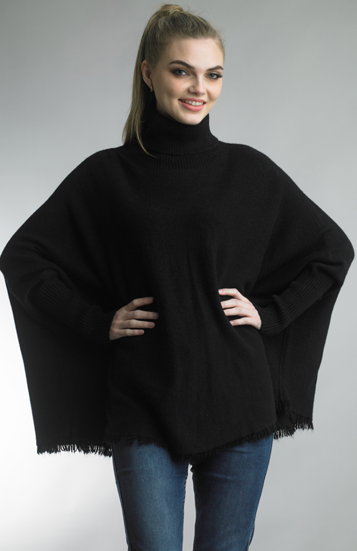 FRINGE HEM BLACK SWEATER