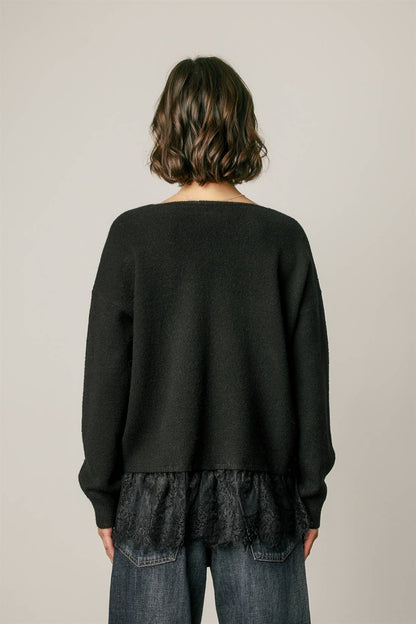 Lace Hem V-Neck Relaxed Sweater