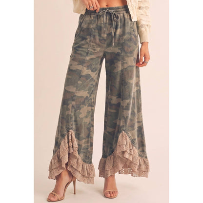 Vintage Lace Infused Couture Elastic Waist Pants In CAMO