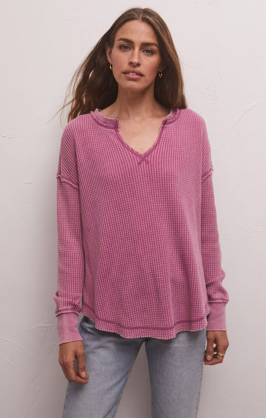 Z SUPPLY Driftwood Thermal LS Top IN AZALEA