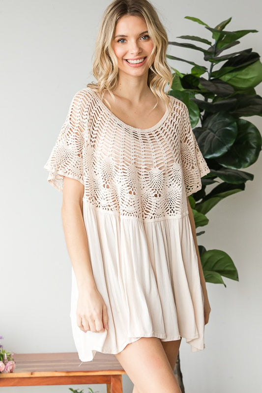 CROCHET LACE TOP IN NATURAL ONE SIZE