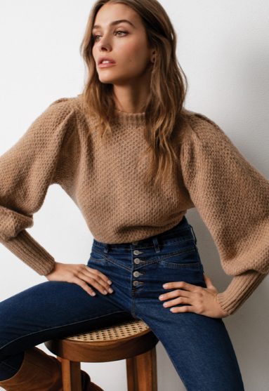 ELAN F20 SWEATER W/ PUFF SLV IN LATTE