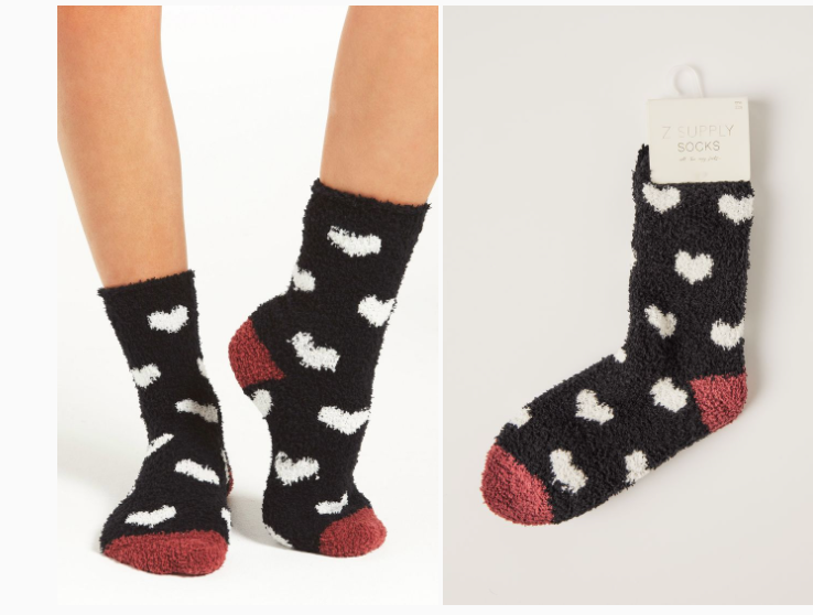 Z SUPPLY HEART PLUSH SOCKS