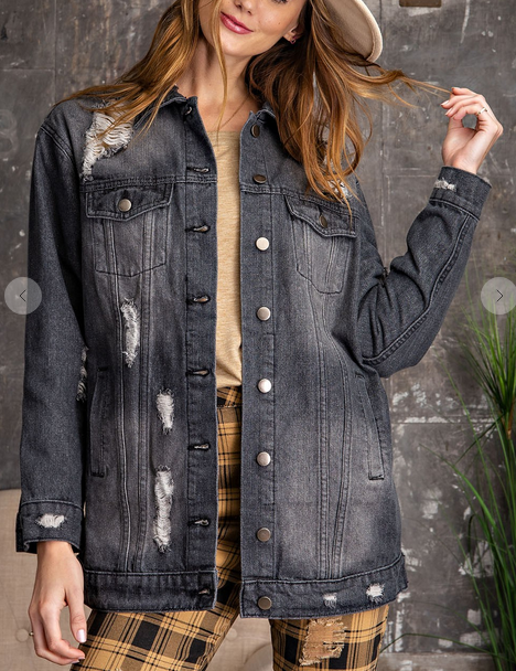 DISTRESSED OVERSIZED BLACK DENIM JACKET