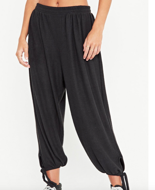 PROJECT SOCIAL T LETS CHILL HAREM PANT - BLACK