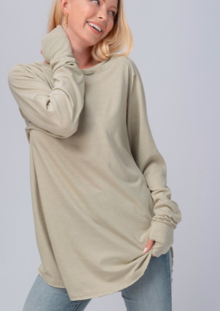 TRI-BLEND ROW EDGE BASIC OVERSIZE TUNIC TOP IN WHITE