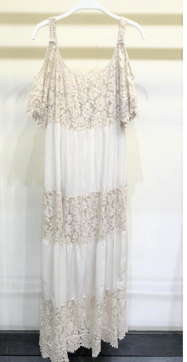 EMBROIDERED LACE PANEL COLD SHOULDER DRESS IN BEIGE