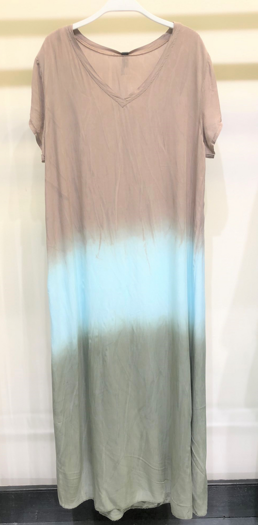 DIP DYE V NECK SIDE SLIT SHORT SLEEVE MAXI DRESS