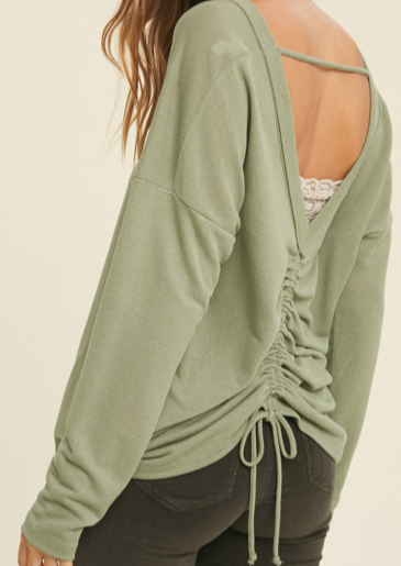 HACCI KNIT TOP WITH RUCHED BACK DETAIL IN OLIVE