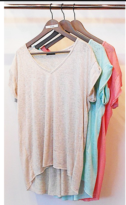 VNECK TSHIRT IN CORAL, TAUPE AND MINT