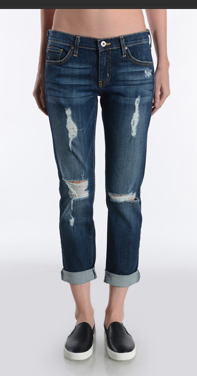 JUST BLACK FITTED BOYFRIEND JEAN