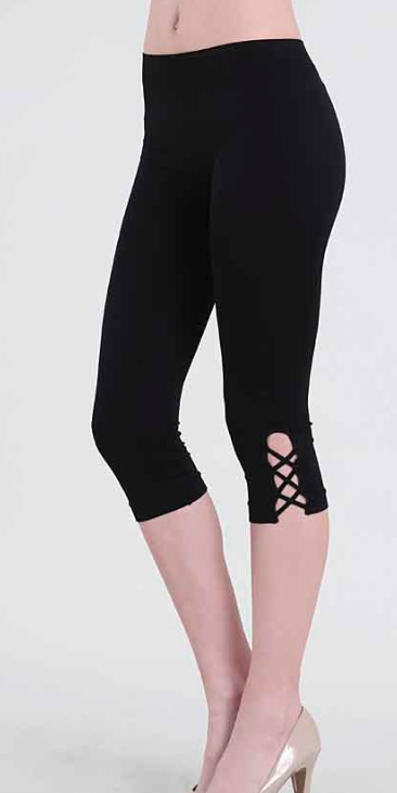 NIKIBIKI Side Criss-Cross Capri Leggigns