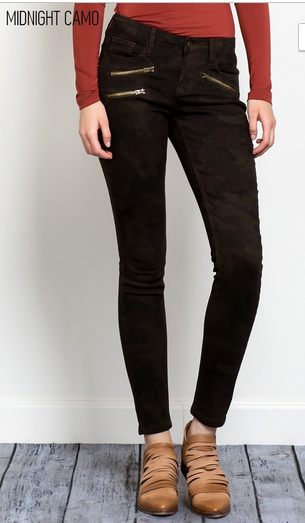CAMO PANTS