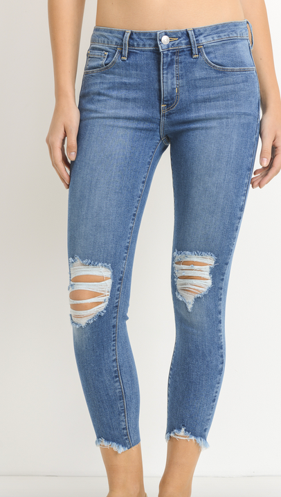 JUST BLACK CROP DESTROYED HEM IN LIGHT DENIM BP66J