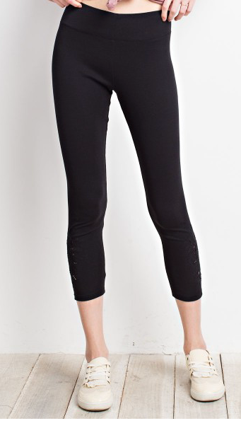 BLACK  SOFT LEGGING WITH ELASTIC WAIST, CROPPED, STRETCHY FIT, FEATURED FLORAL EMBROIDERY DETAILING LEGGINGS