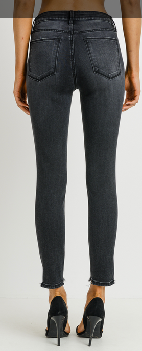 JUST BLACK washed hem bite skinny IN BLACK