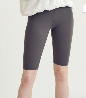 MID-THIGH BIKE SHORTS LEGGINGS