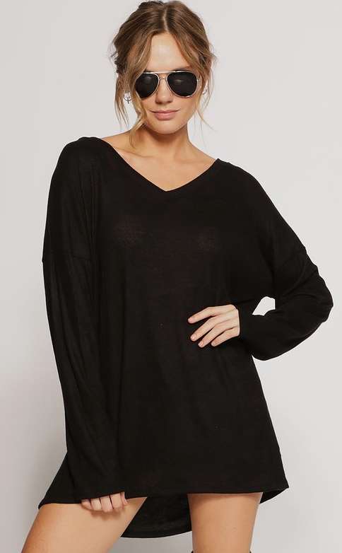 V-NECK BRUSHED 2-TONE HACCI KNIT TOP WITH CAGED BACK DETAIL