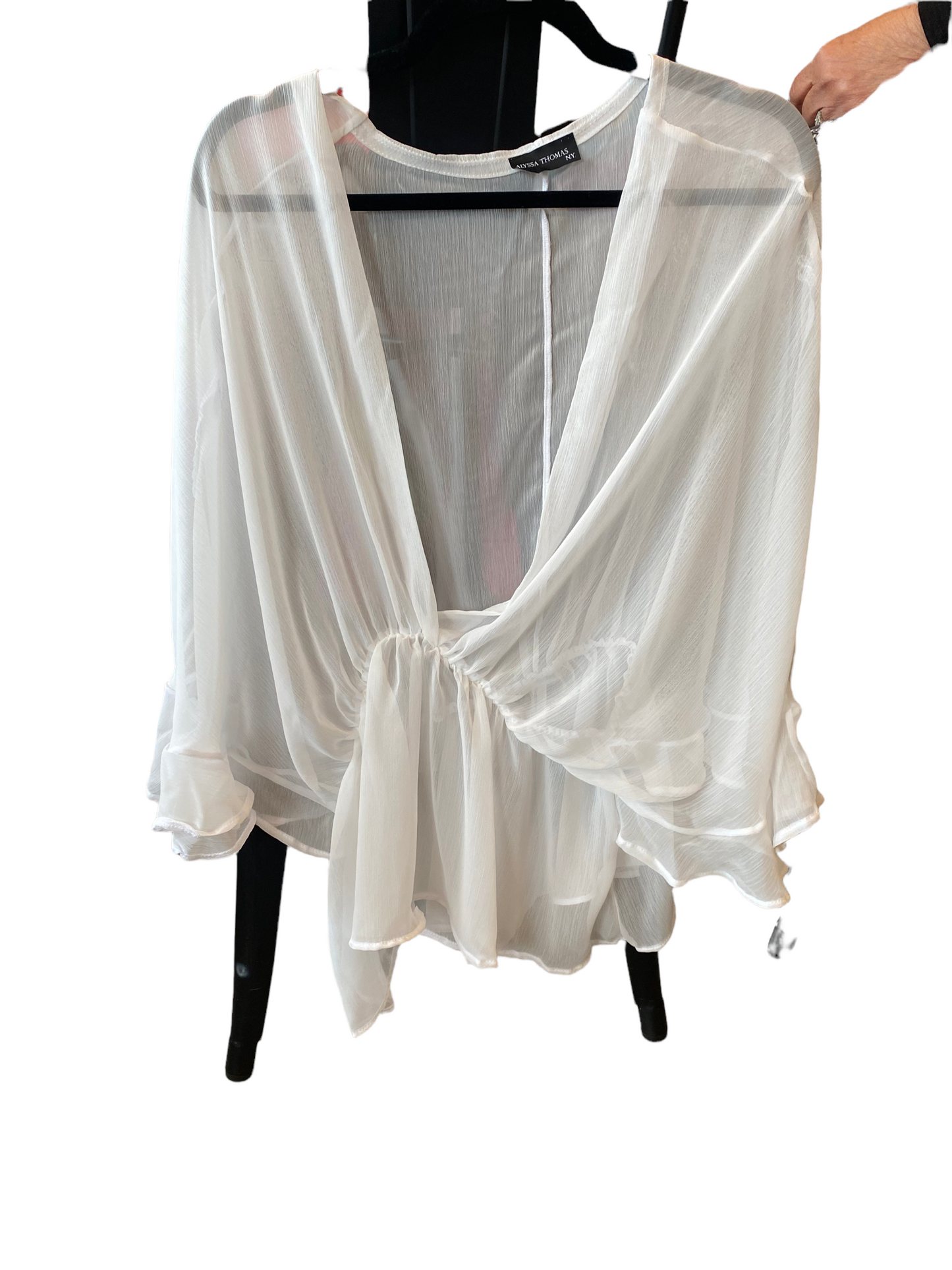 CHIFFON TOP IN BLACK AND OFF WHITE