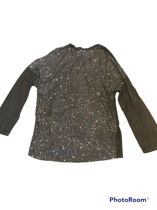 CHARCOAL SEQUINED BACK TOP