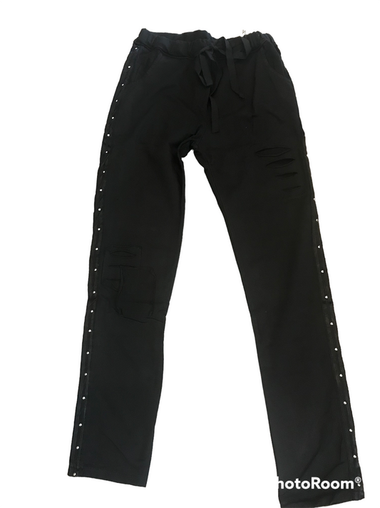 RING STUD JOGGER IN BLACK