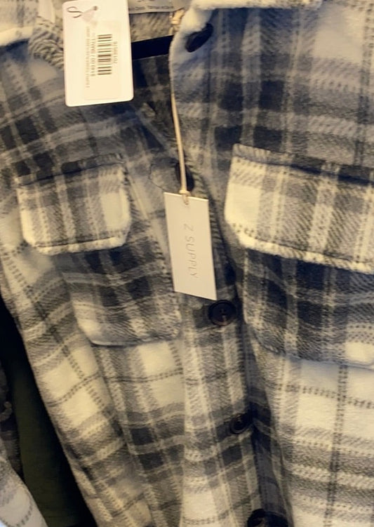 Z SUPPLY TUCKER PLAID FLEECE JACKET IN SANDSTONE